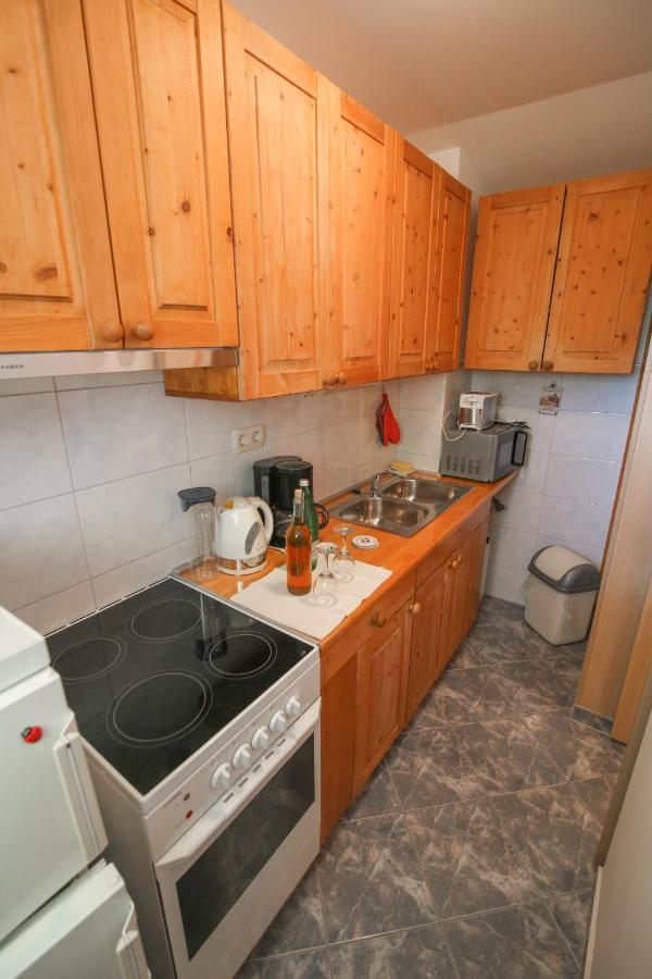 Sunshine Apartamento Makarska Exterior foto