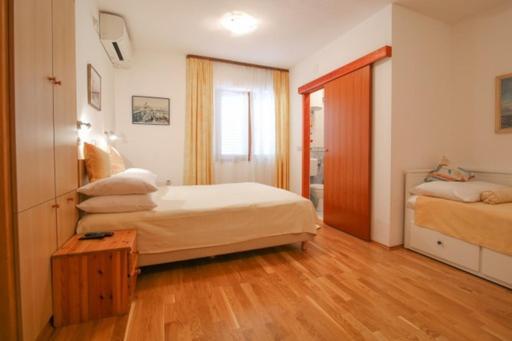 Sunshine Apartamento Makarska Exterior foto
