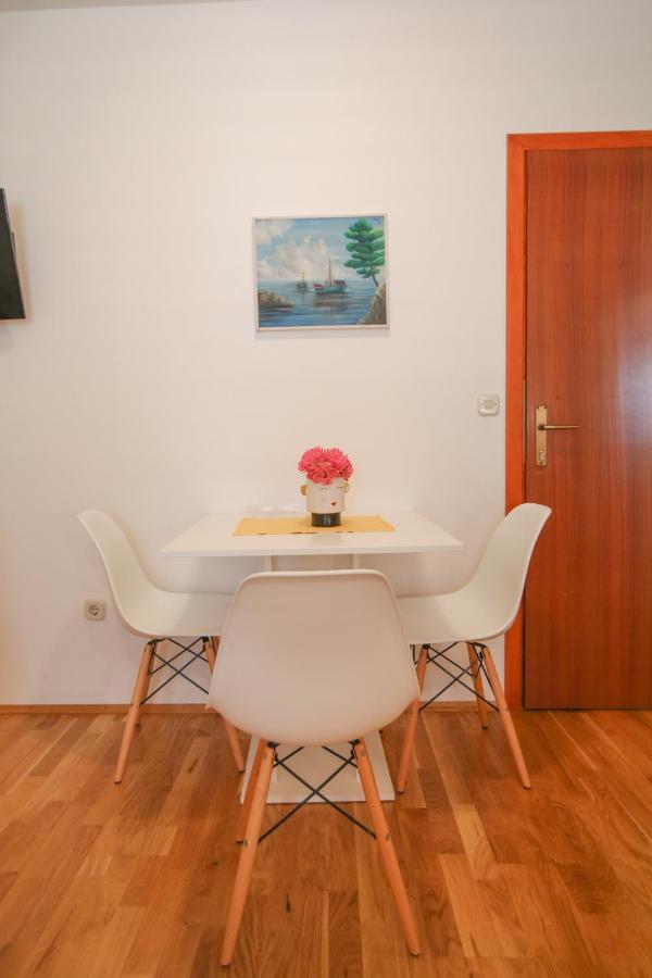 Sunshine Apartamento Makarska Exterior foto